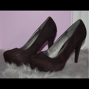 Black Platform heel